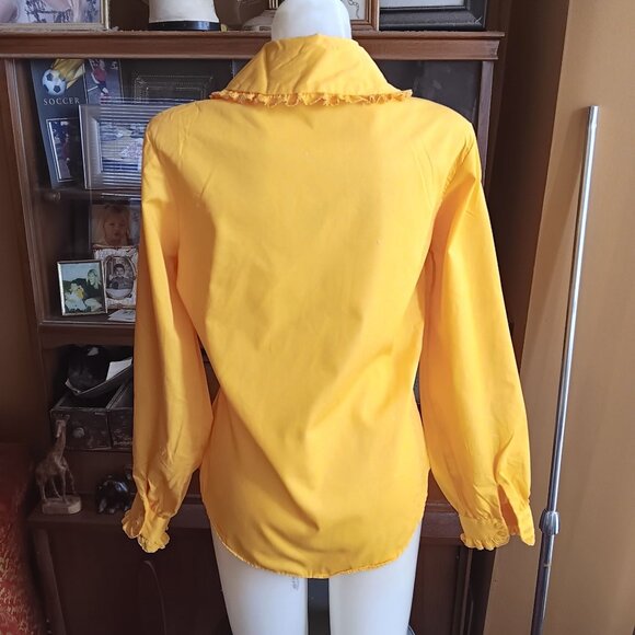 Medium Vintage 1960's Yellow Button-Up Blouse Ruffled Collar & Cuffs Mod Girl - Picture 6 of 8